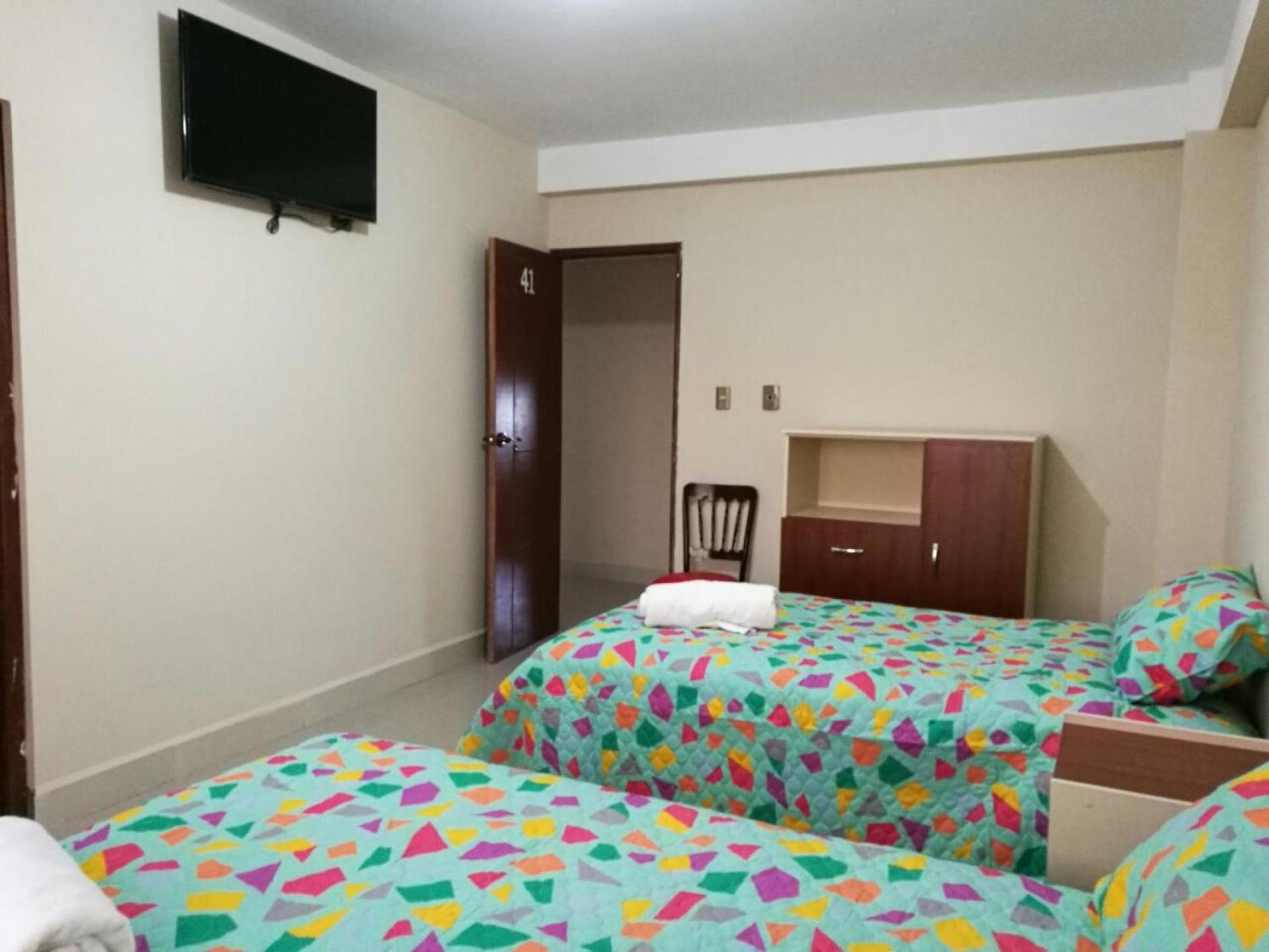 Vargas Hotel Тупиза Екстериор снимка